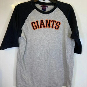 San Francisco Giants Sz XL (20) YOUTH  Black and Gray Long Sleeve Shirt